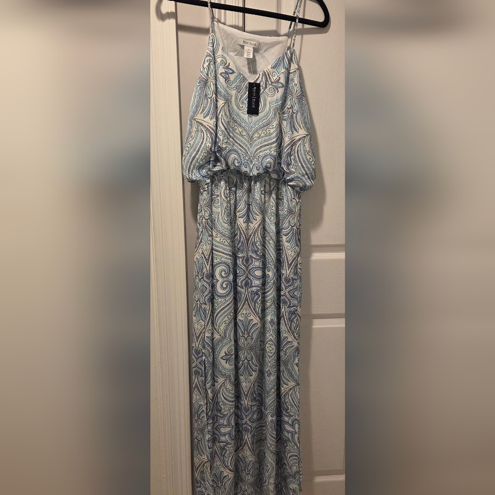 White House Black Market Blue Paisley Summer Dress